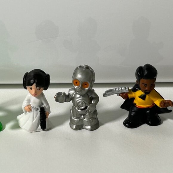 Assorted Star Wars Fighter Pods Mini Figures Set of 30 - Picture 3 of 13